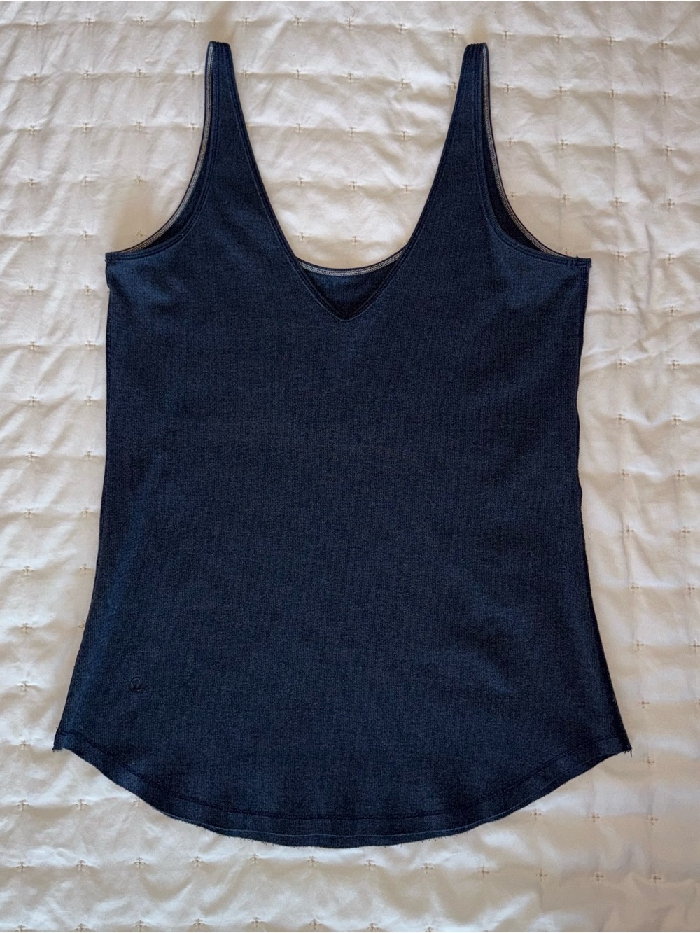 Lululemon Navy Blue V-Neck Tank Top - Women